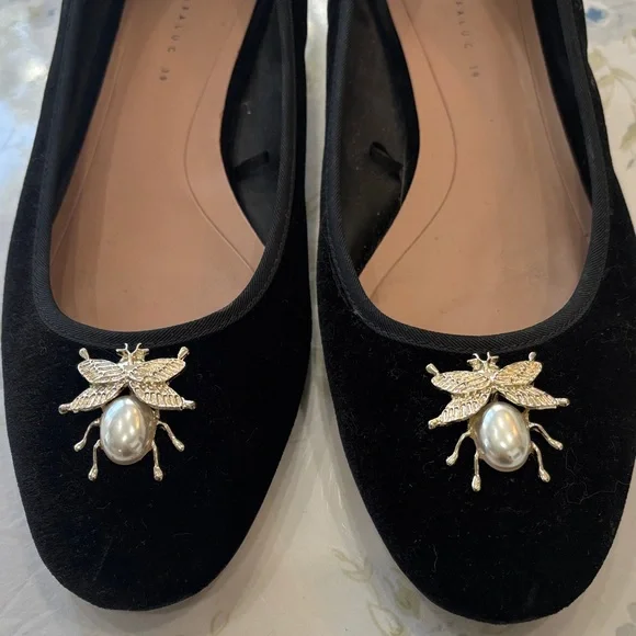 Zara Black Velvet Low Block Heel Flats with Pearl Bee Accent - Picture 3 of 5